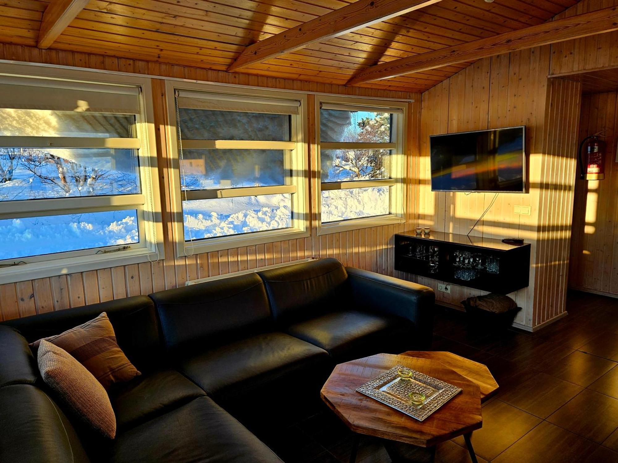 Aurora Vacation Homes Fagravik Akureyri Habitación foto