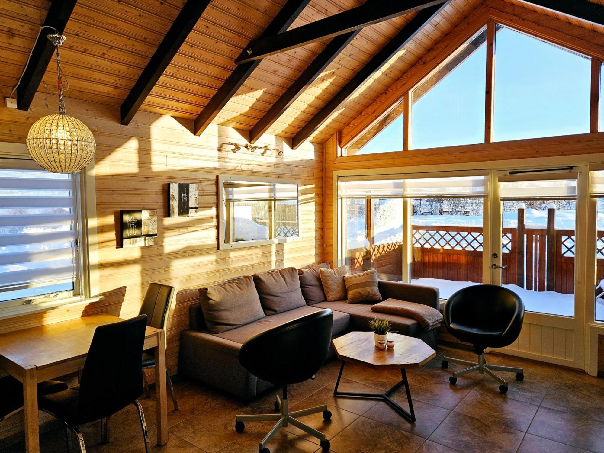 Aurora Vacation Homes Fagravik Akureyri Habitación foto