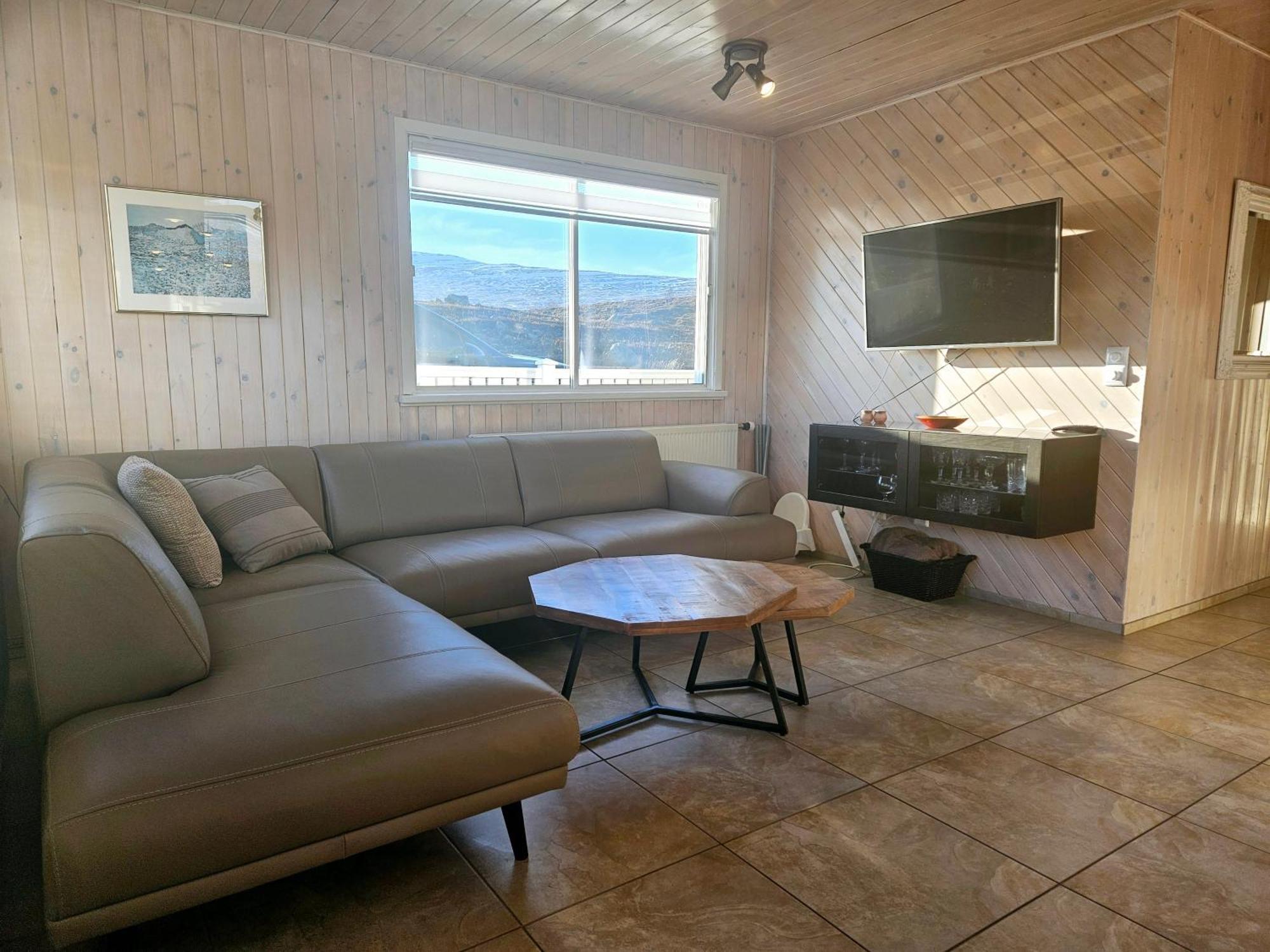 Aurora Vacation Homes Fagravik Akureyri Habitación foto